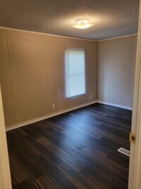 511 Browns Creek Rd photo'