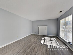 6276 Marbut Farms Ln in Lithonia, GA - Building Photo - Building Photo