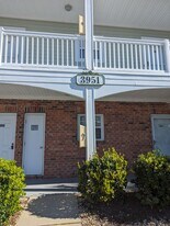 3951 Gladiola Ct in Myrtle Beach, SC - Building Photo