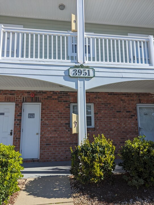 3951 Gladiola Ct in Myrtle Beach, SC - Building Photo