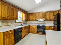 302 Wildmarsh Rd photo'