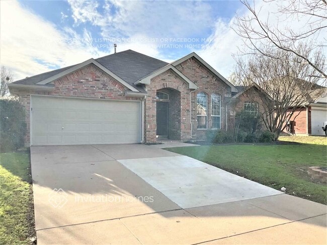 property at 711 San Antonio Trail