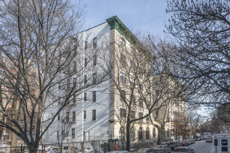 1350 Grant Sq in Brooklyn, NY - Building Photo - Building Photo