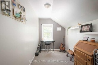 207 Perry St in Peterborough, ON - Building Photo - Building Photo