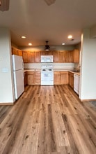 16850B Huntington Ln in St. Robert, MO - Building Photo - Building Photo