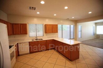 13813 W Ventura St in Surprise, AZ - Building Photo - Building Photo