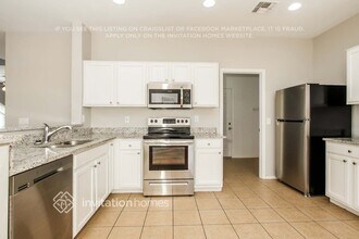 2207 N 92nd Glen in Phoenix, AZ - Building Photo - Building Photo