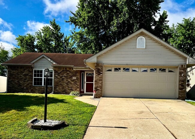 property at 237 Cromwell Ct