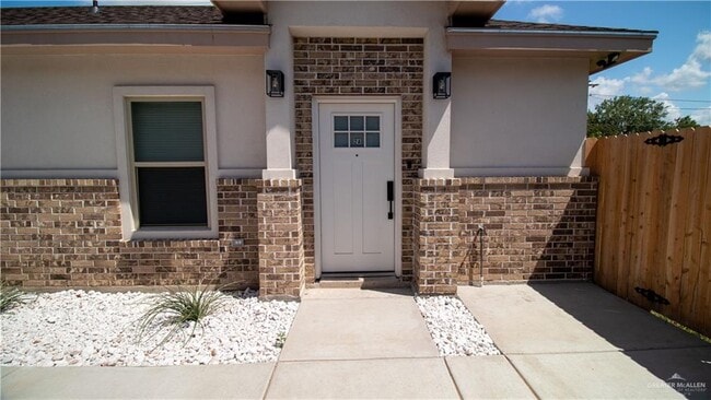 25 E Jessamine Ave in La Feria, TX - Building Photo - Building Photo