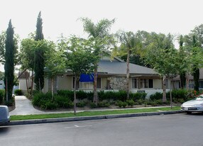 1626 S Hampstead St in Anaheim, CA - Building Photo
