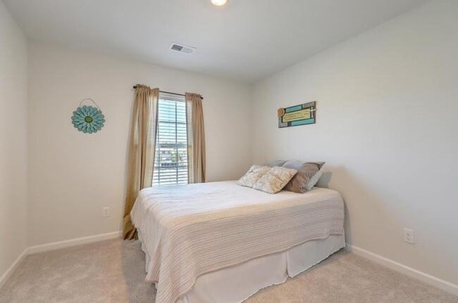 115 Sequoia Ln in Goose Creek, SC - Building Photo - Building Photo