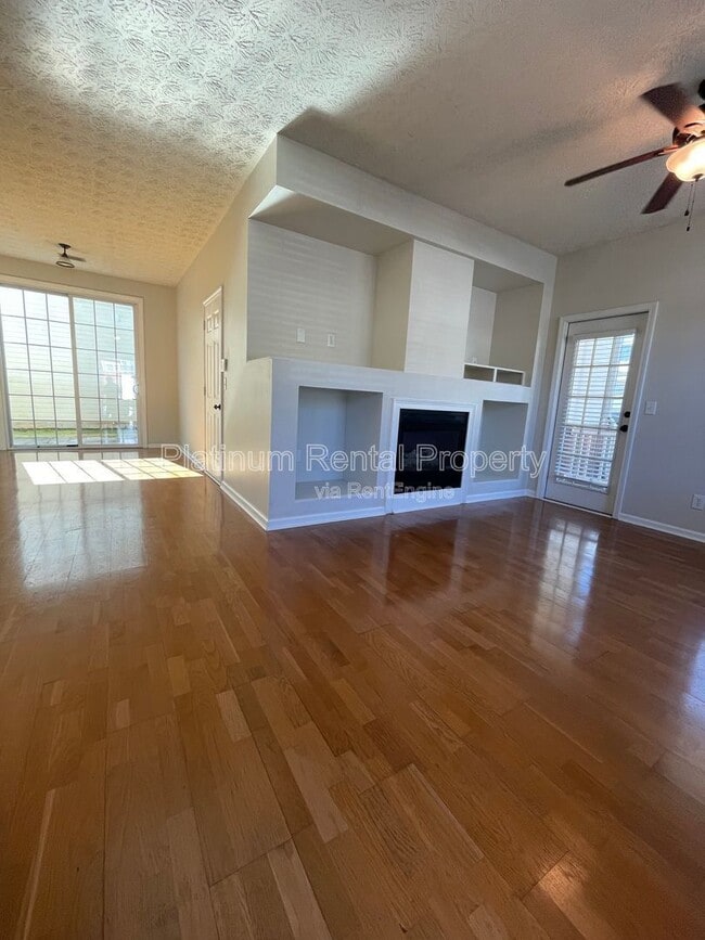 301 Harmony Ct in Alpharetta, GA - Building Photo - Building Photo