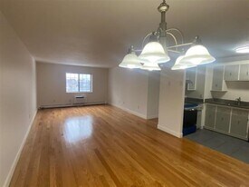 474 Broadway, Unit 39 in Somerville, MA - Building Photo