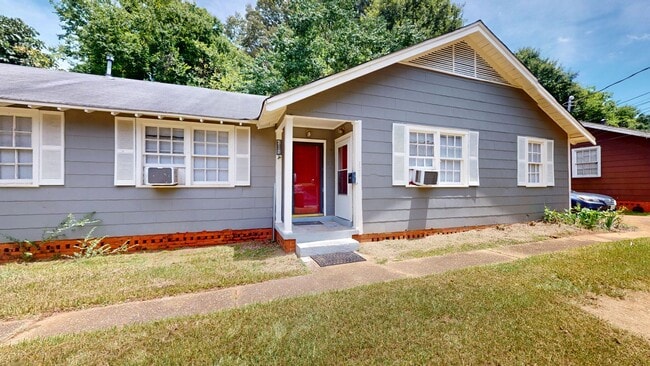 property at 321 Olivia Ct