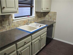 3312 Foster Ln in Austin, TX - Building Photo - Building Photo