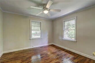 3378 Pio Nono Cir in Macon, GA - Foto de edificio - Building Photo