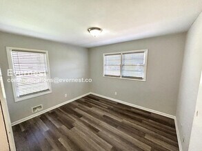 1525 Matt Leonard Dr SW in Birmingham, AL - Building Photo - Building Photo