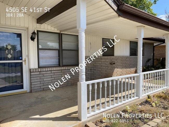 4505 SE 41st St in Del City, OK - Building Photo - Building Photo
