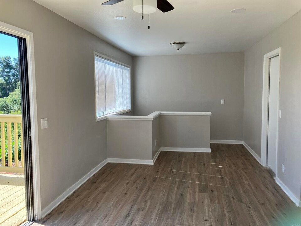 6391 Tooley St in San Diego, CA - Building Photo