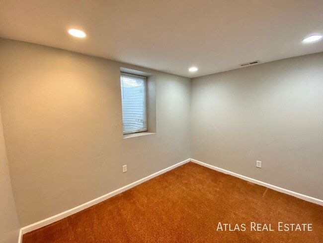 1895 Nueva Vista Dr in Denver, CO - Building Photo - Building Photo