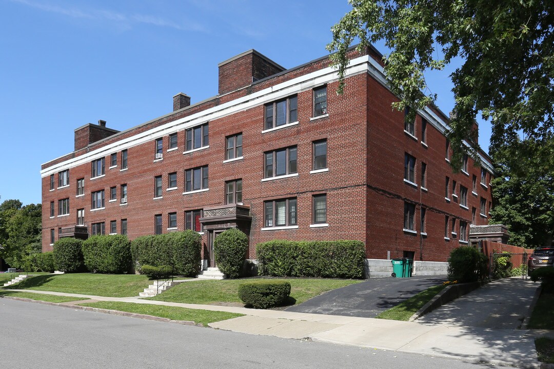 Mercer Commons in Buffalo, NY - Foto de edificio