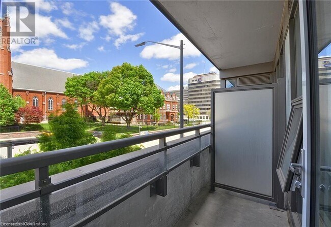 85 Duke St W in Kitchener, ON - Building Photo - Building Photo