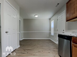 2536 Reid Oaks Dr in Charlotte, NC - Building Photo - Building Photo