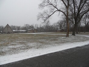 921 Onondaga St in Lewiston, NY - Building Photo - Building Photo