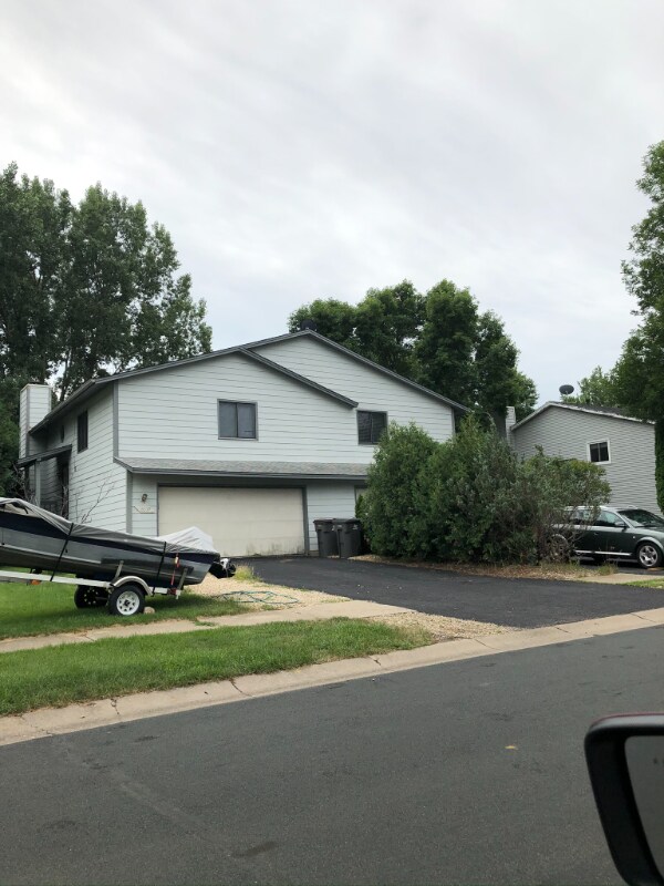 property at 15477 Lesley Ln