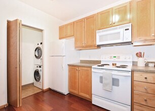 La Stella Apartments in Portland, OR - Foto de edificio - Building Photo