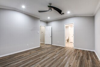 10922 Buckskin Bend in San Antonio, TX - Building Photo - Building Photo