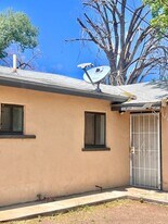 424-A W 4th St in Roswell, NM - Building Photo