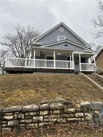 242 N Valley St in Kansas City, KS - Building Photo - Building Photo