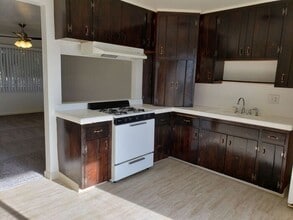 4436 Rosebud Ln in La Mesa, CA - Building Photo - Building Photo