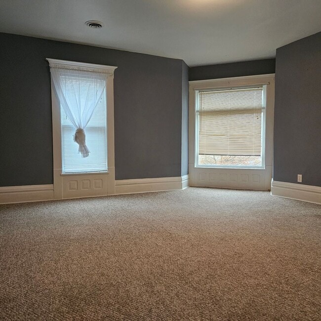 118.5 W Walnut St in Ashland, OH - Building Photo - Building Photo