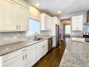 3712 Elmhurst Ave in Royal Oak, MI - Building Photo - Building Photo