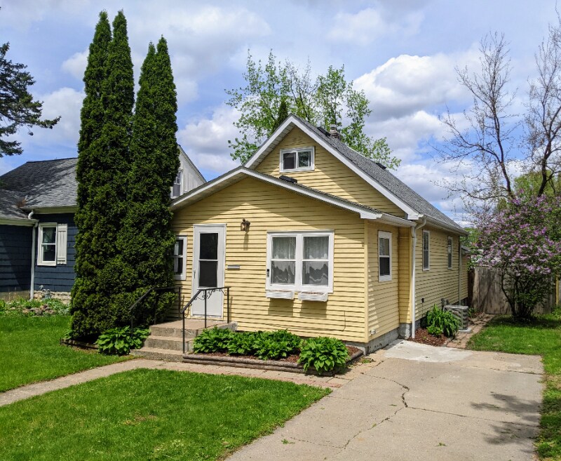 1841 Sherwood Ave in St. Paul, MN - Building Photo
