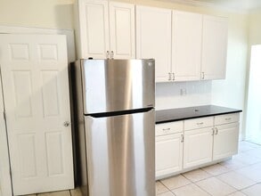 393 Lafayette St in Newark, NJ - Building Photo - Building Photo