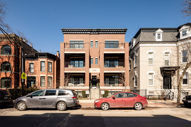 1108 W Webster Ave in Chicago, IL - Building Photo - Building Photo