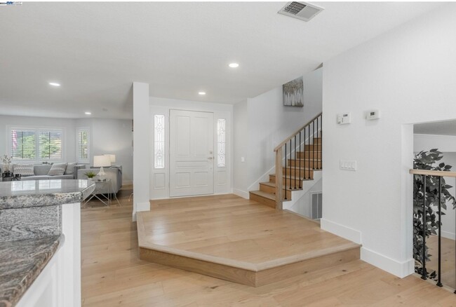 1119 Blanc Ct in Pleasanton, CA - Building Photo - Building Photo