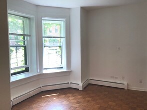172 W Menomonee St-Unit -AG in Chicago, IL - Building Photo - Building Photo