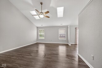 6626 Crossbridge Dr in Noblesville, IN - Building Photo - Building Photo