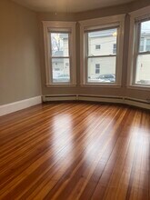 397 Lincoln Ave in Saugus, MA - Building Photo - Building Photo