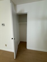 231 N Isabel St, Unit 8 in Glendale, CA - Building Photo - Building Photo