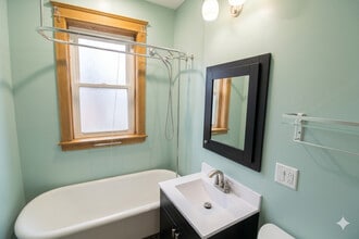 2132 W Walton St in Chicago, IL - Building Photo - Building Photo