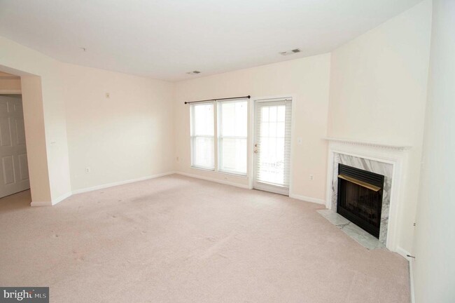 2921 Deer Hollow Way in Fairfax, VA - Building Photo - Building Photo
