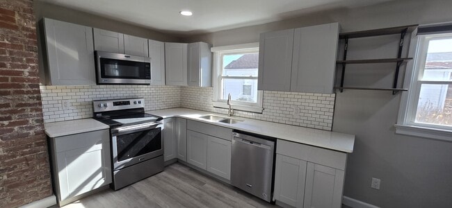 904 Front Ave in Salem, VA - Building Photo - Building Photo