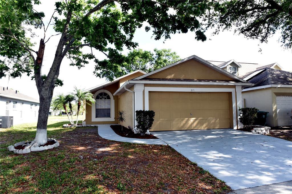 271 Daniels Pointe Dr in Winter Garden, FL - Building Photo