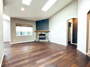 19409 Ironwood Cir in Bend, OR - Building Photo - Building Photo