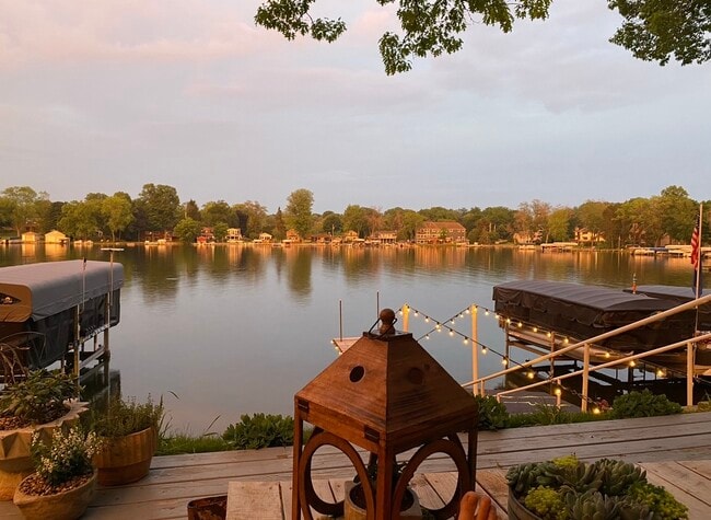 W342N4898 W Lindy Ln in Nashotah, WI - Building Photo - Building Photo